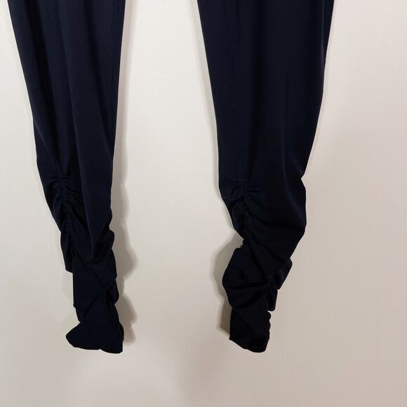 Sweaty Betty Small S Navy Blue All Day Ruched Hem 7/8 Length Leggings Workout - Picture 4 of 11